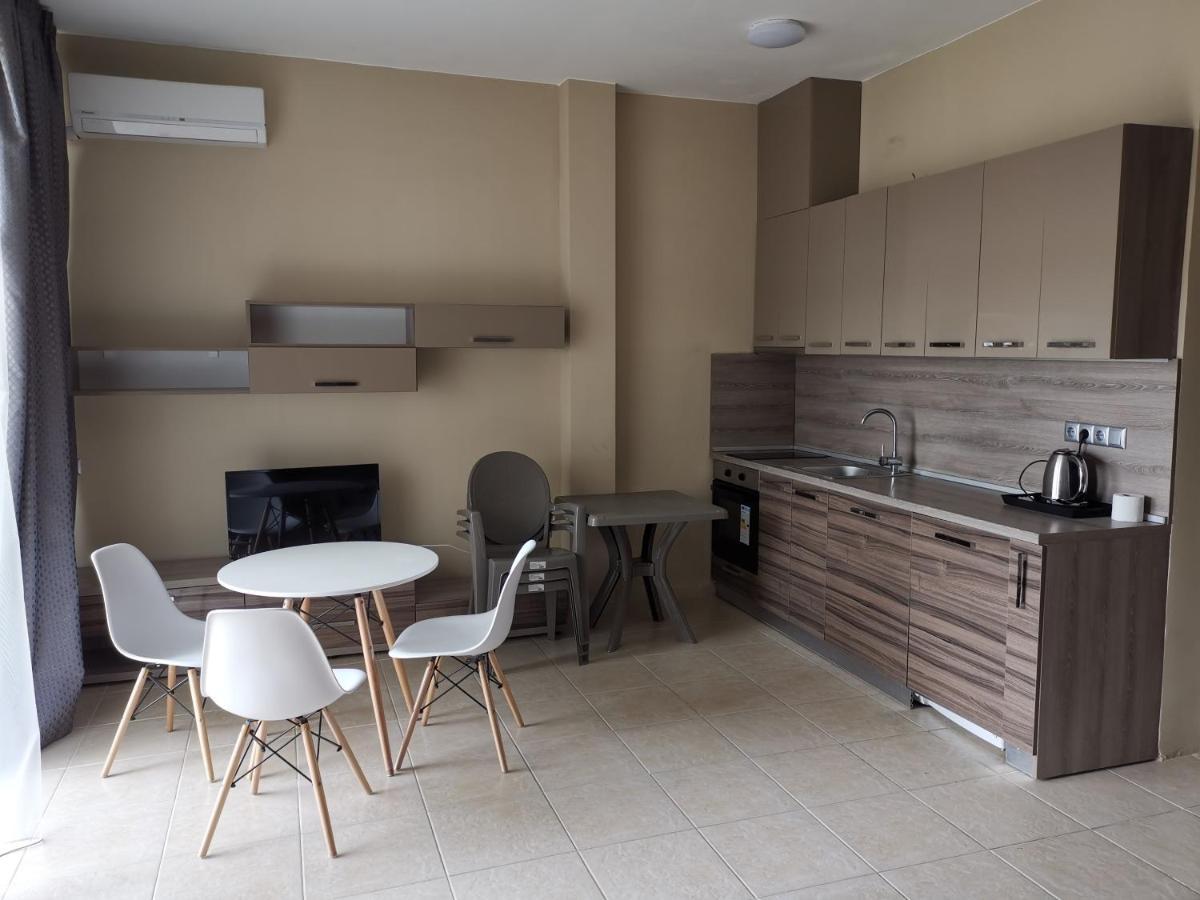 Miraggio Holiday Apartments Pomorie Exteriér fotografie